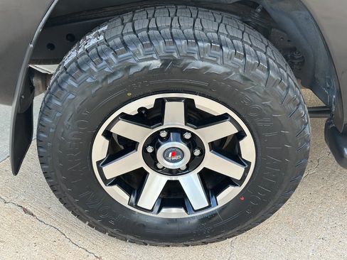 Used 2003 Toyota 4Runner SR5 image 27