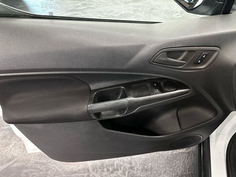 Used 2015 Ford Transit Connect XL FWD image 9