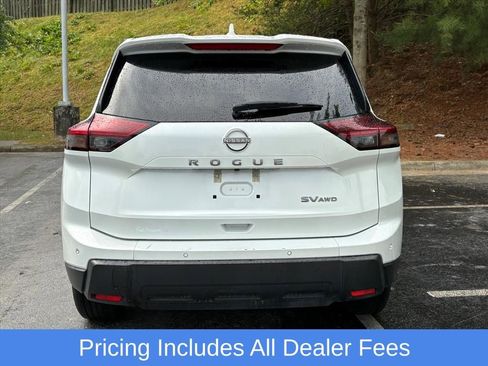 Used 2024 Nissan Rogue SV AWD/4WD image 7