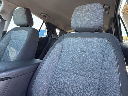 Used 2024 Chevrolet Equinox LT AWD/4WD image 11