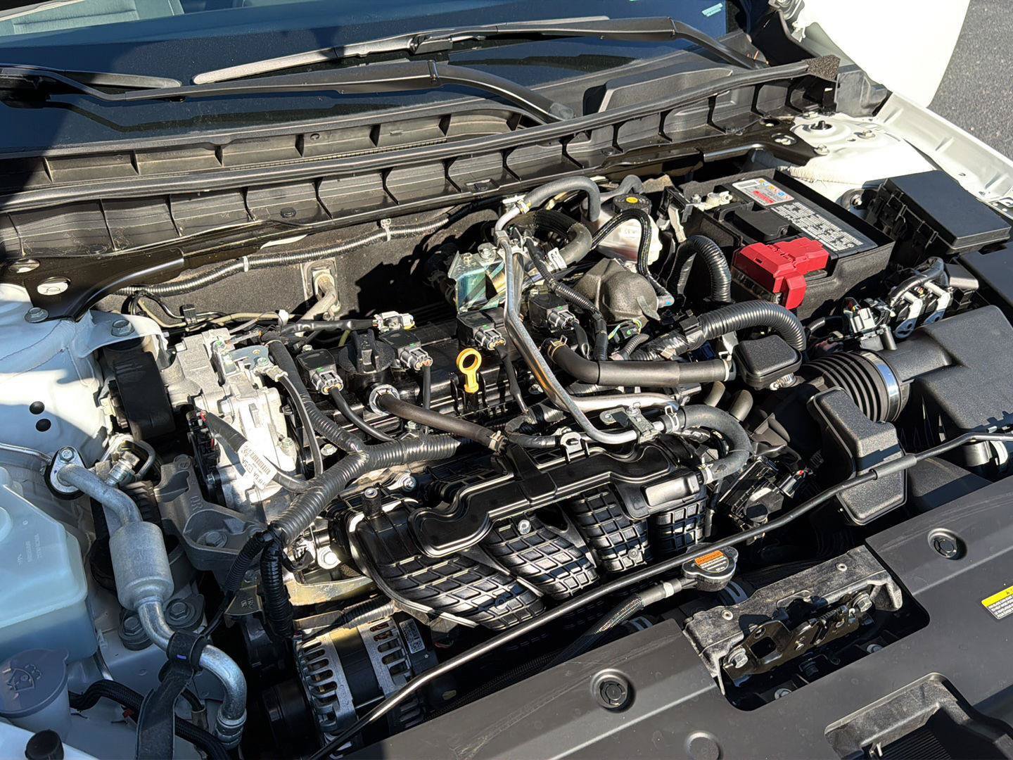 Used 2024 Nissan Altima 2.5 S FWD image 34