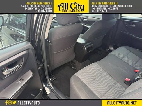 Used 2016 Toyota Camry LE FWD image 16