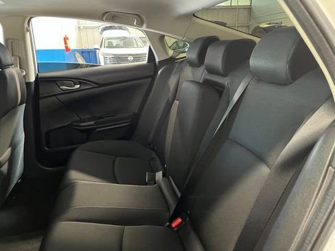 Used 2019 Honda Civic EX image 18