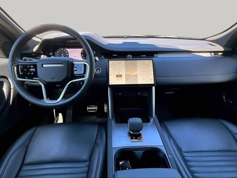 Used 2024 Land Rover Discovery Sport Dynamic SE AWD/4WD image 16