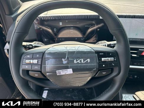 New 2026 Kia Sportage X-Line w/ X-Line Technology Package image 15