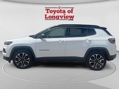 Used 2022 Jeep Compass Limited AWD/4WD image 2