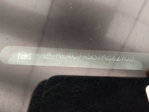 Used 2019 Buick Encore Preferred image 33