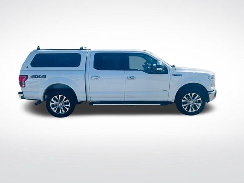 Used 2016 Ford F150 Lariat w/ Equipment Group 502A Luxury AWD/4WD image 9