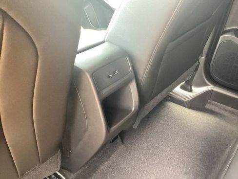New 2026 Chevrolet Trax ACTIV w/ Sunroof Package FWD image 17