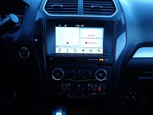 Used 2017 Ford Explorer XLT w/ Equipment Group 202A image 17