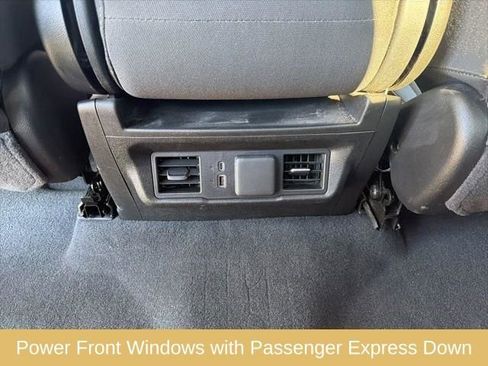 Used 2025 Chevrolet Silverado 2500 LT image 25