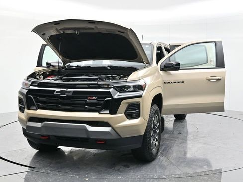 Used 2023 Chevrolet Colorado Z71 w/ Z71 Convenience Package 2 image 49