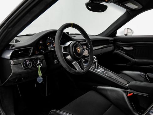 Used 2016 Porsche 911 GT3 RS RWD image 45
