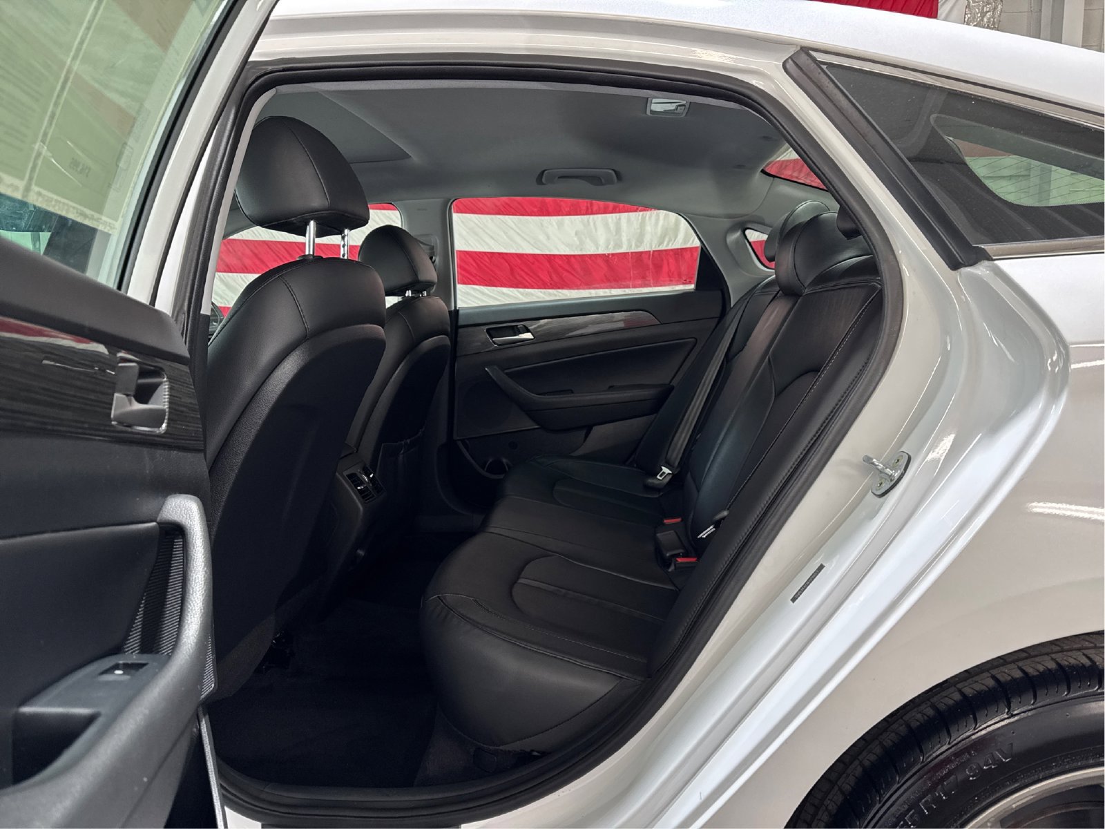 Used 2019 Hyundai Sonata Limited FWD image 10