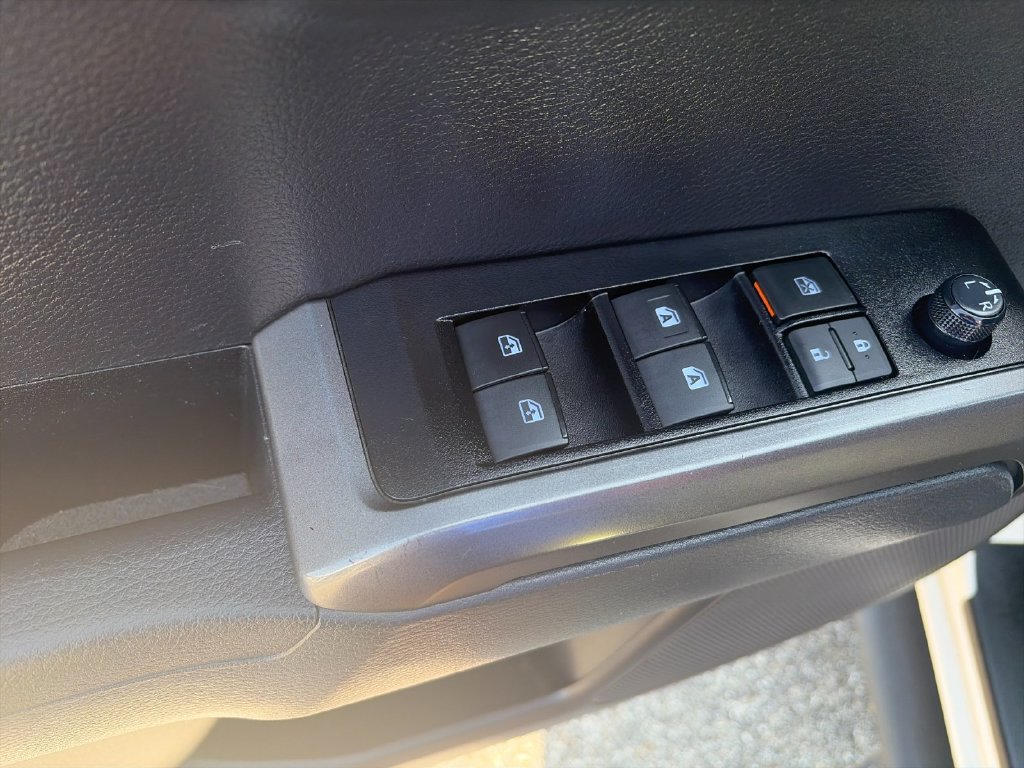 Used 2023 Toyota Tacoma TRD Off-Road AWD/4WD image 13
