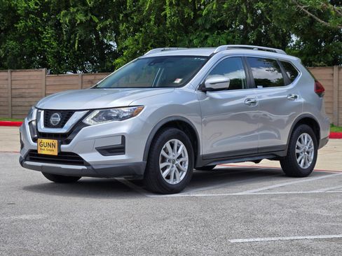 Used 2019 Nissan Rogue SV FWD image 7