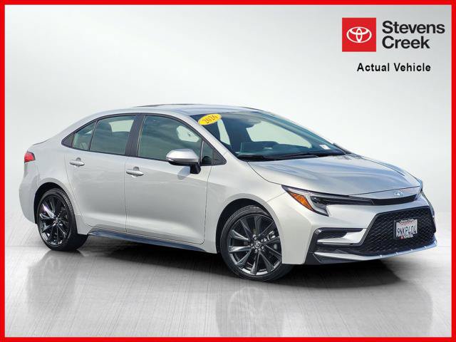 Certified 2026 Toyota Corolla SE w/ SE Package FWD image 1