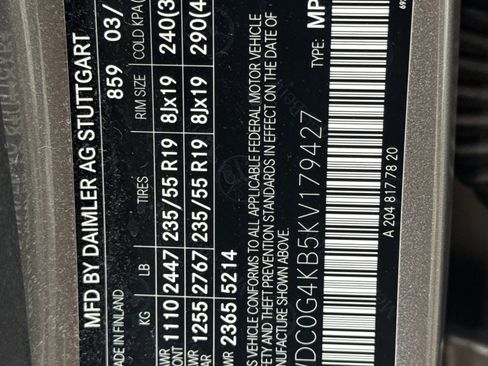 Used 2019 Mercedes-Benz GLC 300 4MATIC image 24