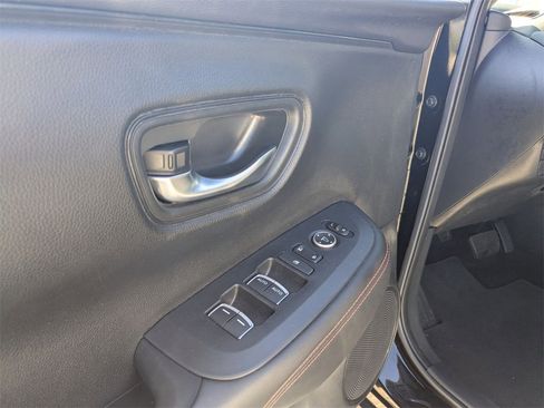 Used 2023 Honda HR-V Sport image 14