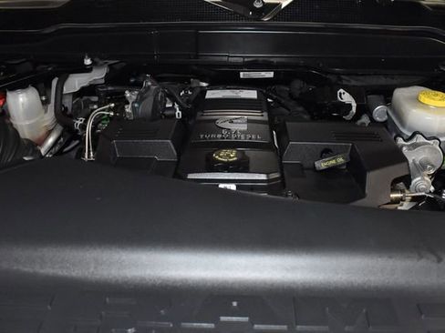 Used 2024 RAM 2500 Big Horn image 12