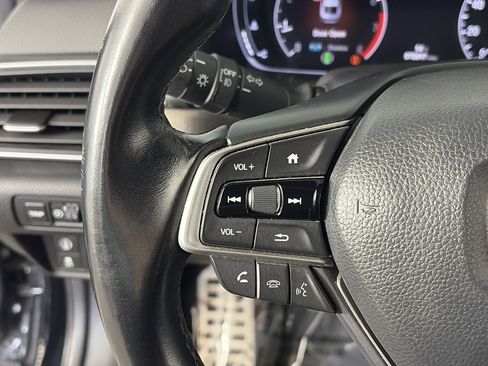 Used 2019 Honda Accord Sport image 26
