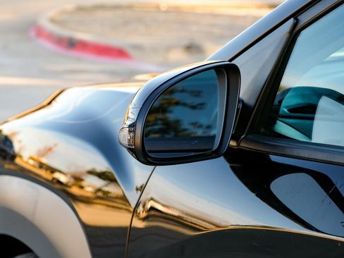 Used 2022 Hyundai Kona Limited image 42