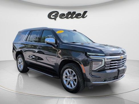 Used 2025 Chevrolet Tahoe Premier AWD/4WD image 3