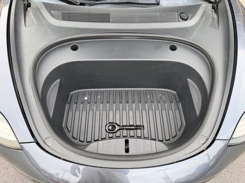 Used 2021 Tesla Model 3 Standard Range Plus RWD image 6