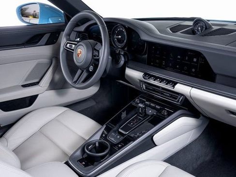 Used 2024 Porsche 911 Carrera 4S image 48