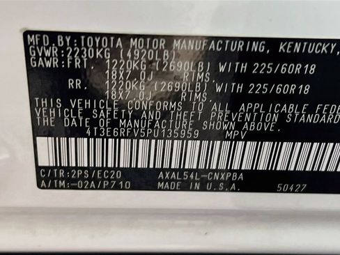Used 2023 Toyota RAV4 XSE AWD/4WD image 26
