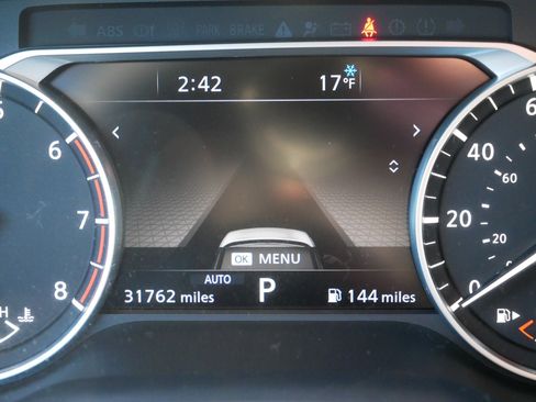 Certified 2022 Nissan Rogue SL w/ SL Premium Package image 21