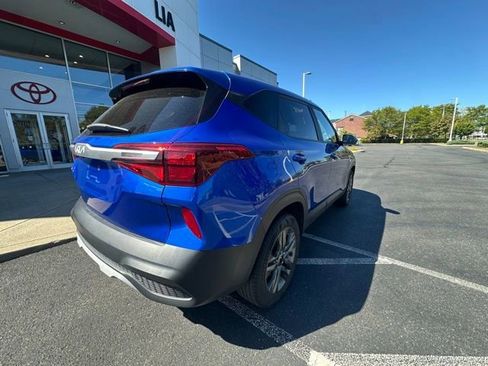 Used 2023 Kia Seltos LX image 14