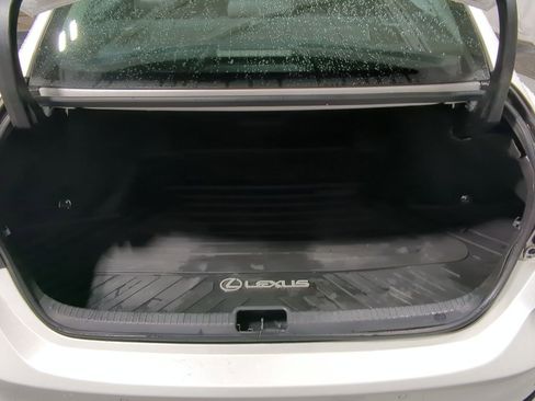 Used 2022 Lexus ES 300h w/ Premium Package image 39