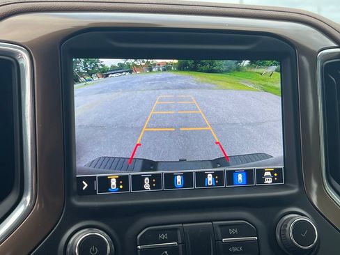 Used 2021 Chevrolet Silverado 3500 High Country AWD/4WD image 36