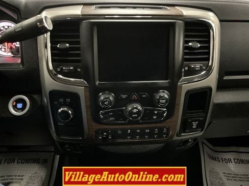 Used 2018 RAM 3500 Laramie AWD/4WD image 19