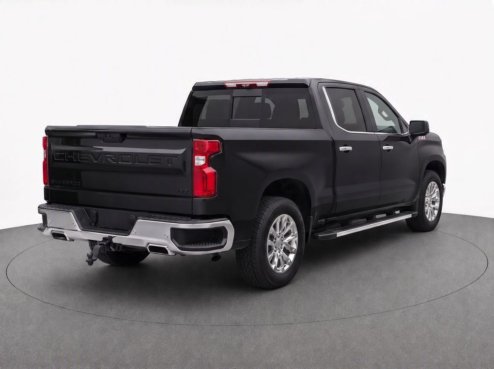 Used 2021 Chevrolet Silverado 1500 LTZ w/ Technology Package AWD/4WD image 6