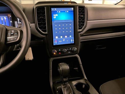 Used 2025 Ford Ranger XL w/ Trailer Tow Package image 6