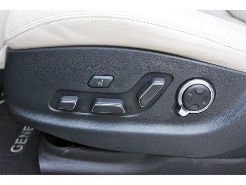 Used 2023 Genesis Electrified GV70 w/ Prestige Package AWD/4WD image 33