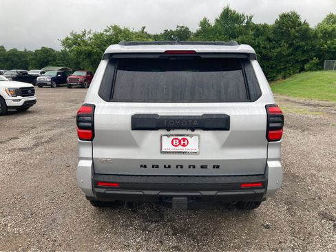Used 2025 Toyota 4Runner TRD Off-Road Premium w/ Tow Technology Package AWD/4WD image 6
