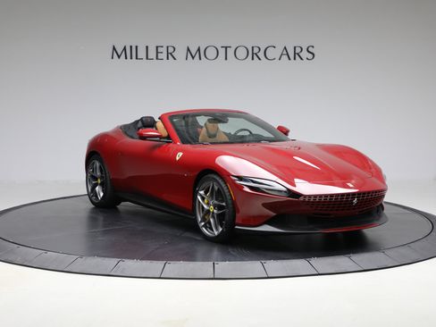 Certified 2024 Ferrari Roma Spider image 12