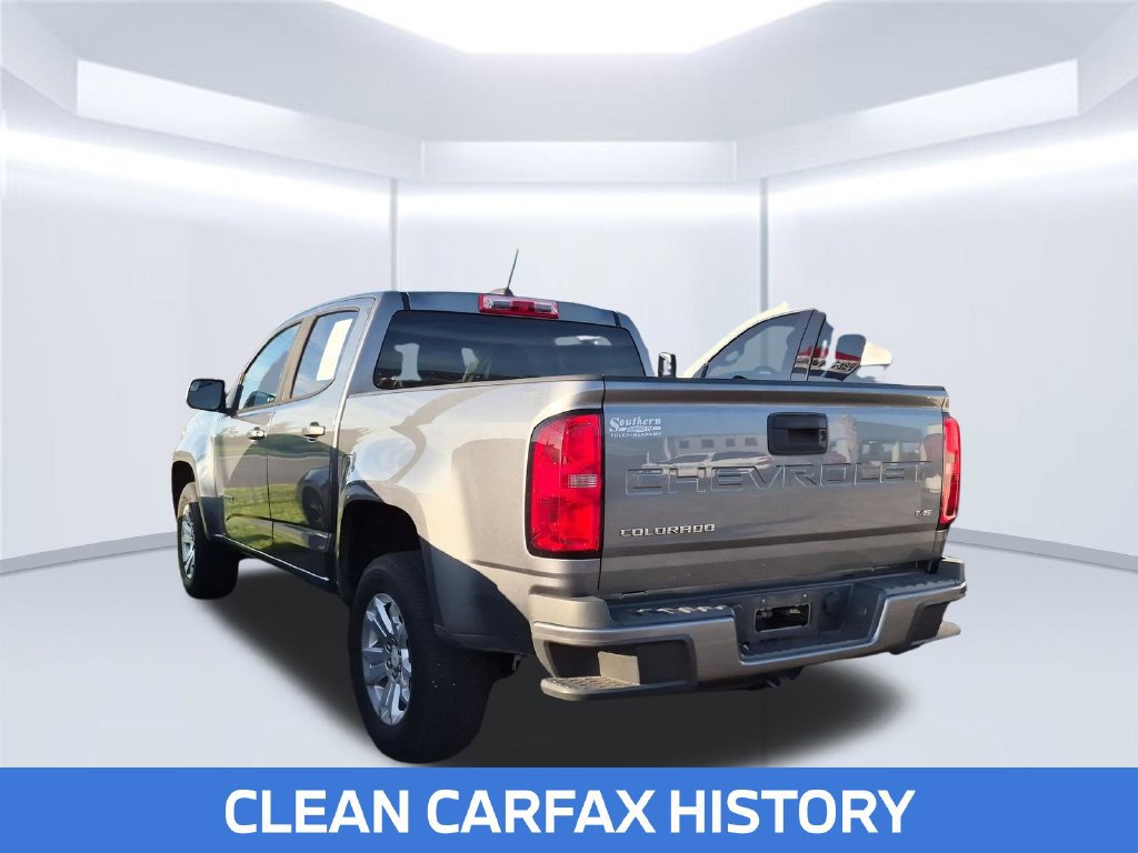 Used 2021 Chevrolet Colorado LT RWD image 2
