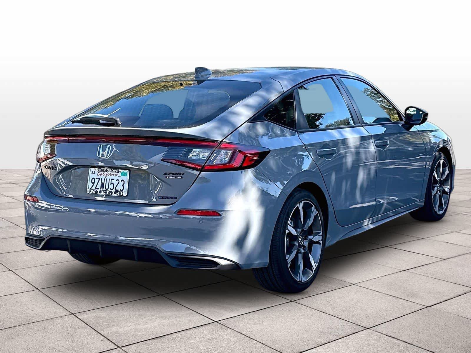 Used 2026 Honda Civic Sport Touring image 8