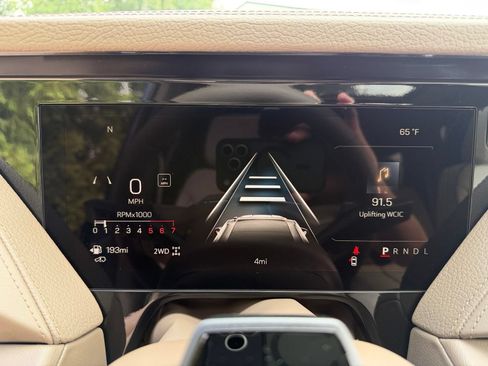 New 2026 GMC Yukon XL Denali w/ Denali Reserve Package AWD/4WD image 19