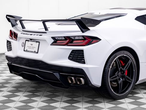 Used 2020 Chevrolet Corvette Stingray Premium Cpe w/ 3LT Preferred Equipment Group RWD image 38