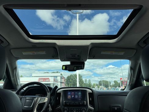 Used 2018 GMC Sierra 3500 Denali AWD/4WD image 21