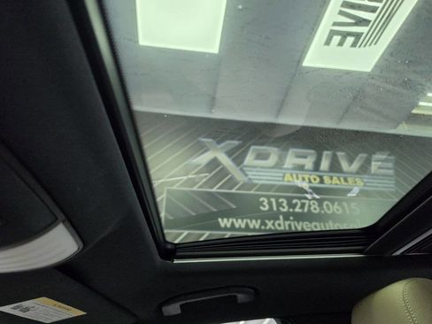Used 2012 Mercedes-Benz E 350 Sedan image 19