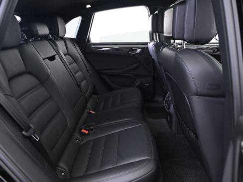 Used 2023 Porsche Macan GTS image 18