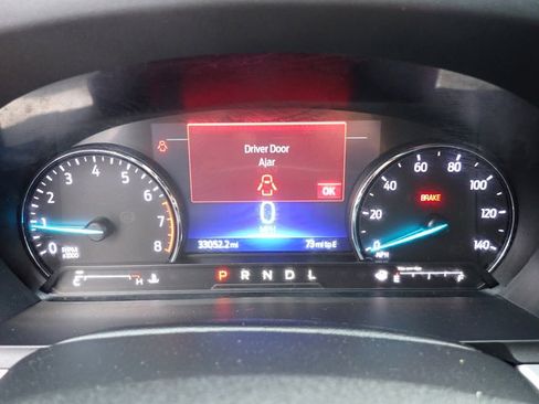 Certified 2022 Ford Explorer XLT image 25