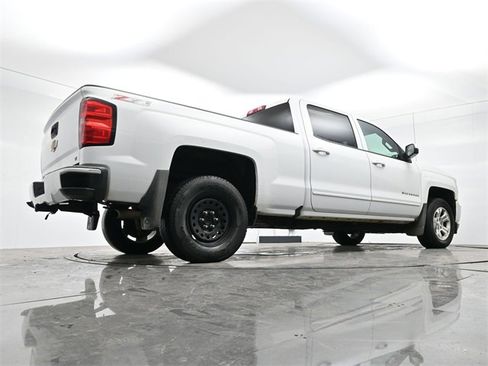 Used 2017 Chevrolet Silverado 1500 LT w/ All Star Edition image 15