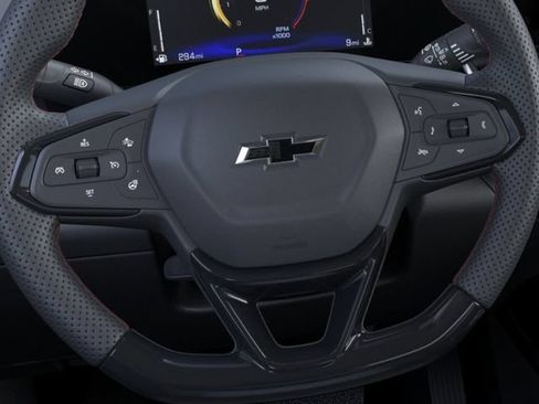 New 2026 Chevrolet Trax RS w/ Sunroof Package FWD image 19